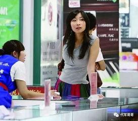 爆料女友吃饭视频大全,揭秘网红美食圈