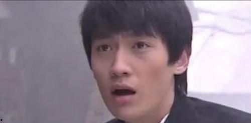 有网友爆料朱一龙吗视频,揭秘明星幕后生活片段