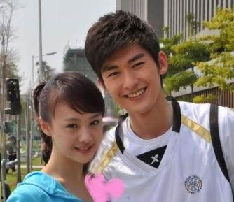 娱乐圈爆料博主俩女生,揭秘两位女神的幕后故事